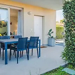 Апартаменты Profumo Di Rosa - Italian Homing Дезенцано-дель-Гарда